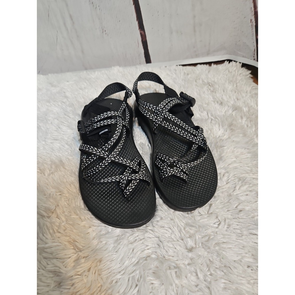 Chaco Womens Strappy Sandals Black /White Geometric Adjustable Buckle Size  8